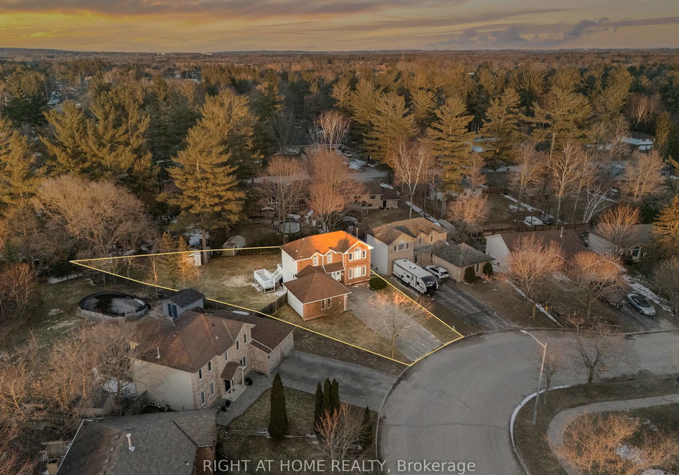 41-forest-wood-drive-essa-ontario-n12977890