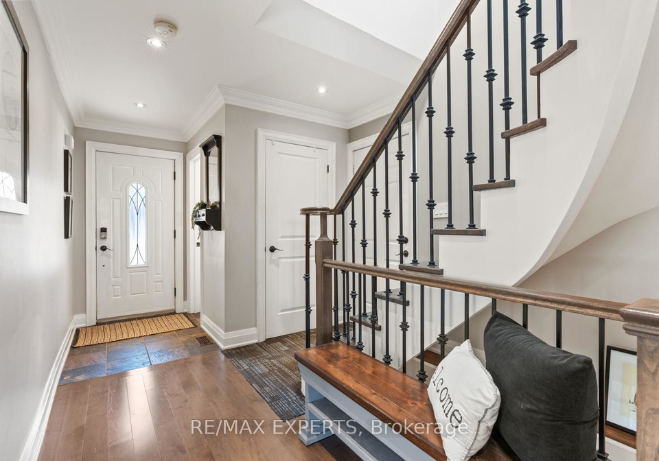 50-fox-run-lane-bradford-west-gwillimbury-ontario-n12977954