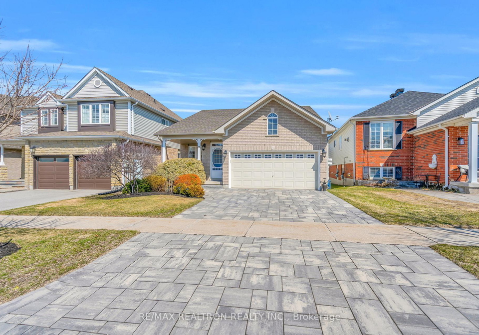 17-marchant-circle-king-ontario-n12978148