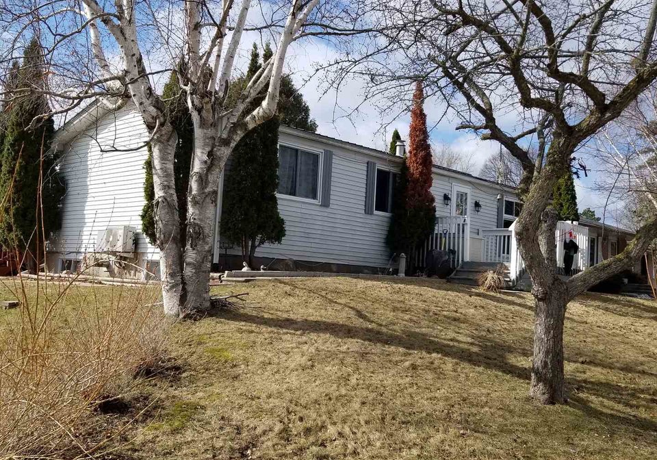 11park-crescent-new-tecumseth-ontario-n12978186