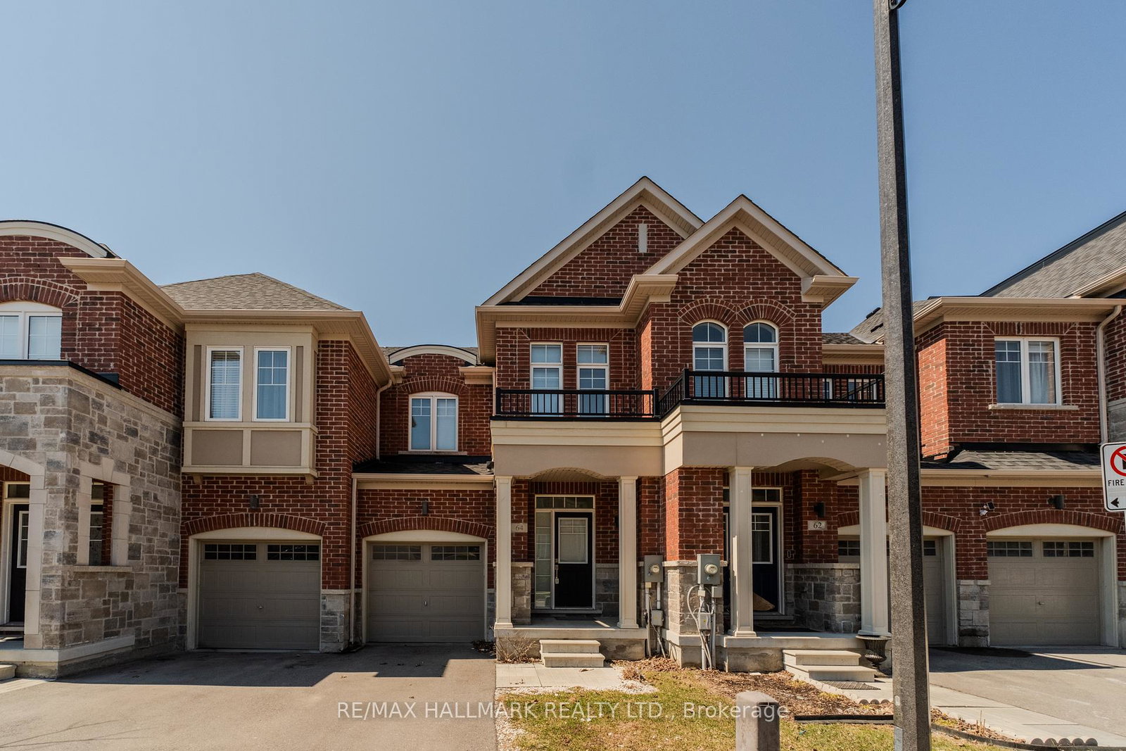 64-dundonald-trail-newmarket-ontario-n12979000