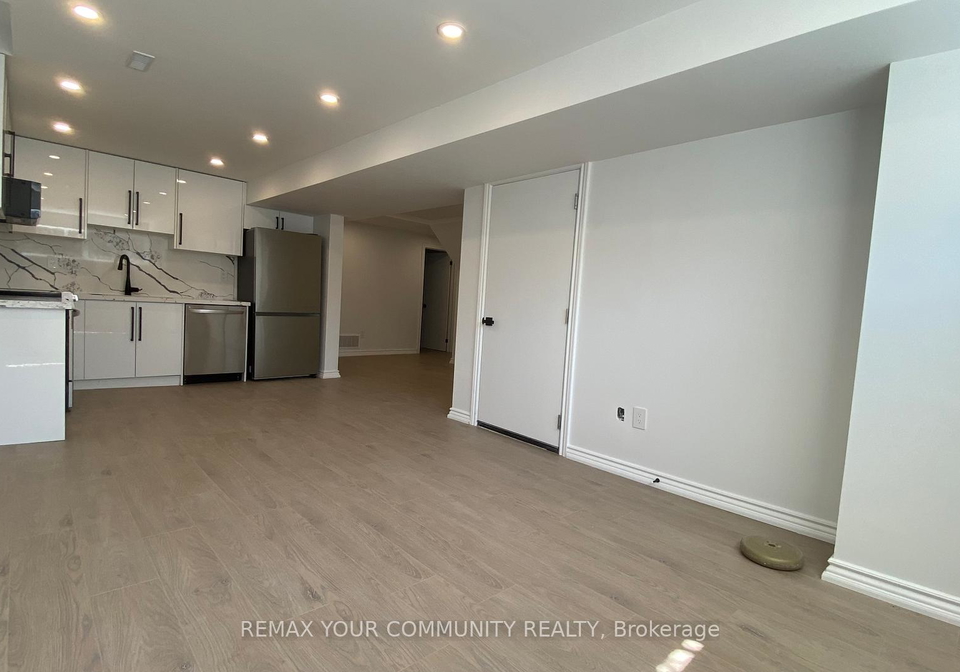 134-b-kemano-road-aurora-ontario-n12979124