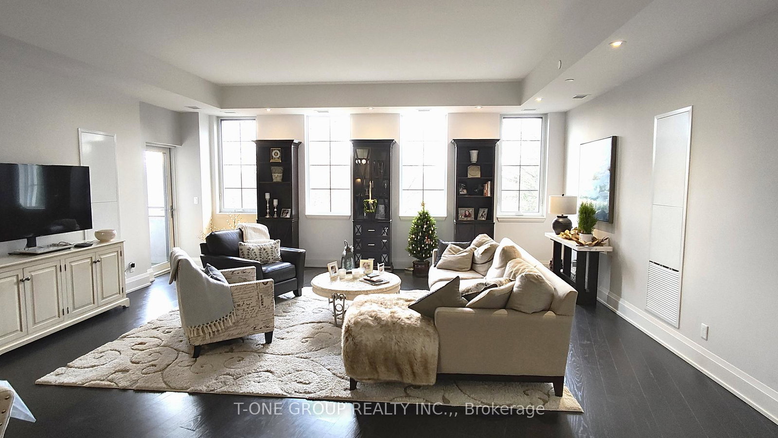 20-fred-varley-drive-markham-ontario-n12979446