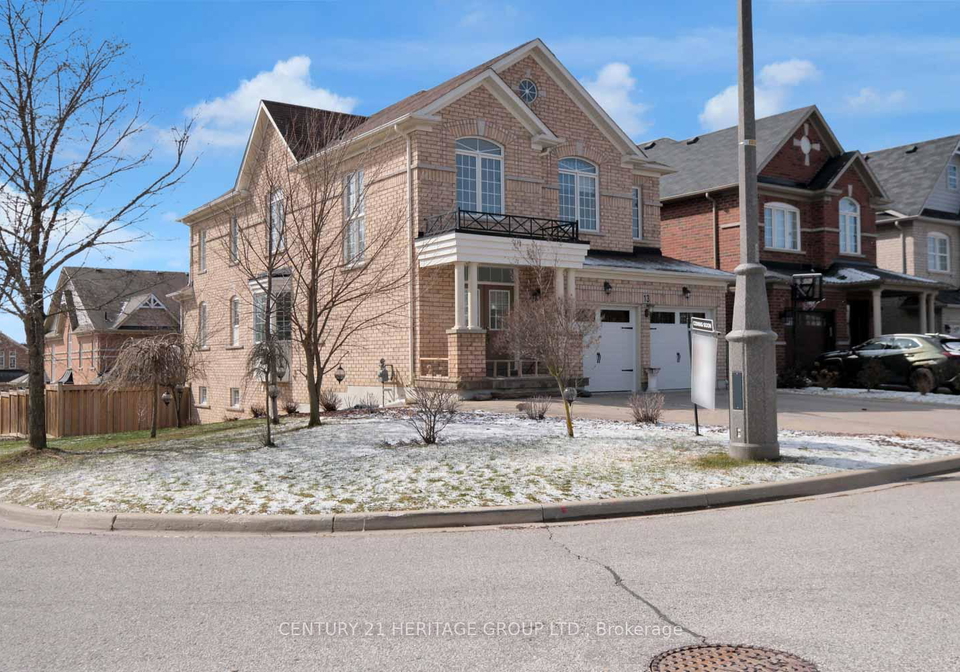 13-herefordshire-crescent-ne-newmarket-ontario-n12980182