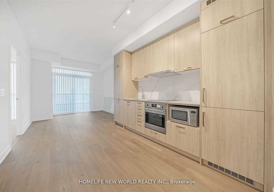 10-honeycrisp-crescent-vaughan-ontario-n12980350