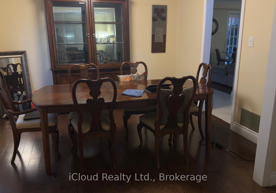 14-mintleaf-gate-markham-ontario-n12980380