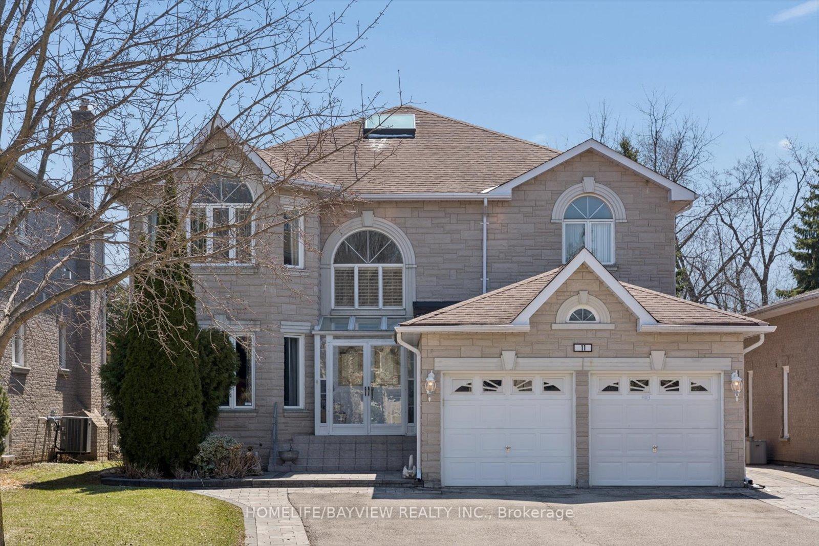 11-sorrento-drive-richmond-hill-ontario-n12980896