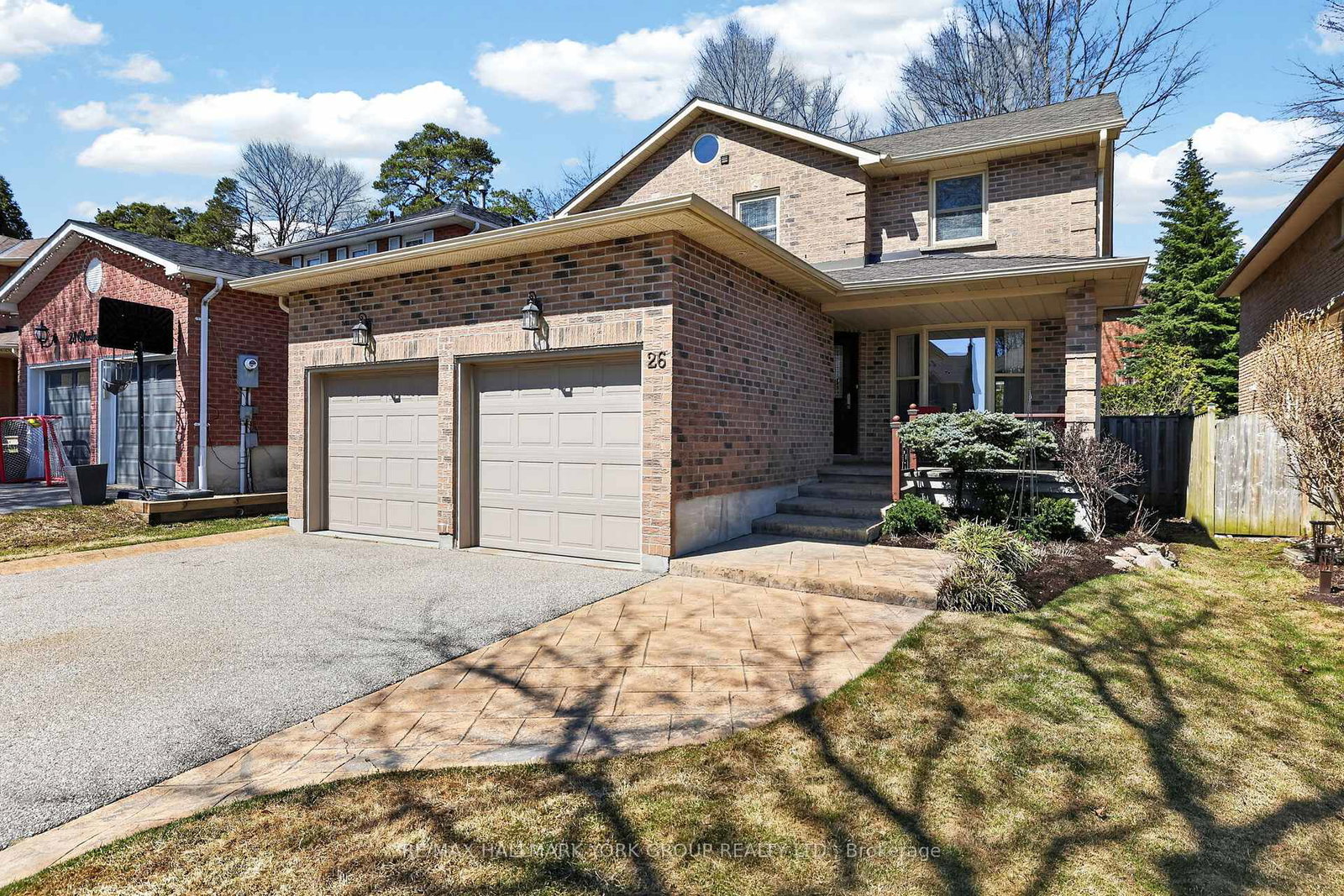 26-mendys-aurora-ontario-n12981156