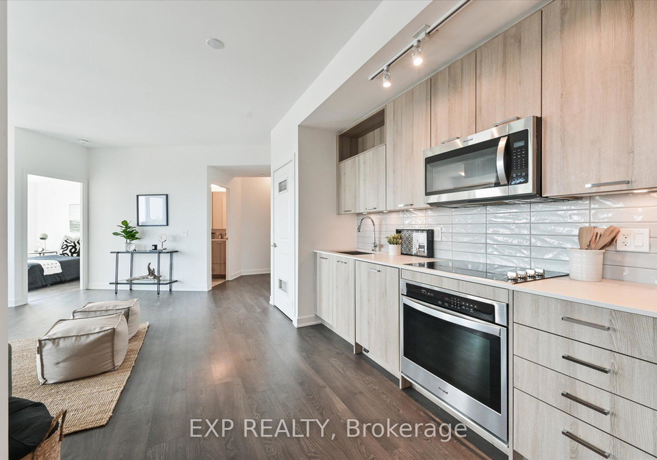 120-eagle-rock-way-vaughan-ontario-n12982202