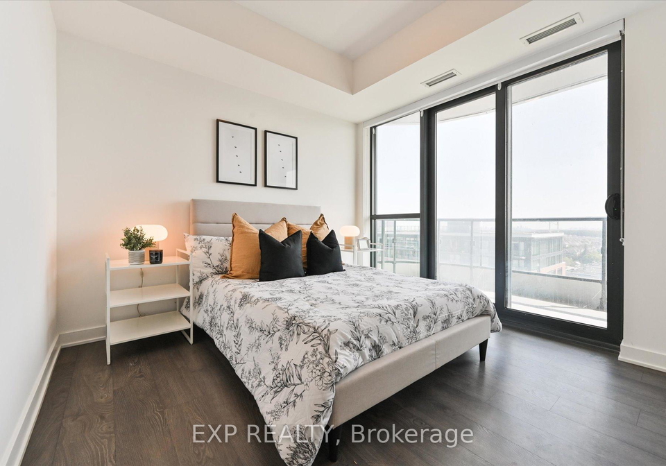 120-eagle-rock-way-vaughan-ontario-n12982202