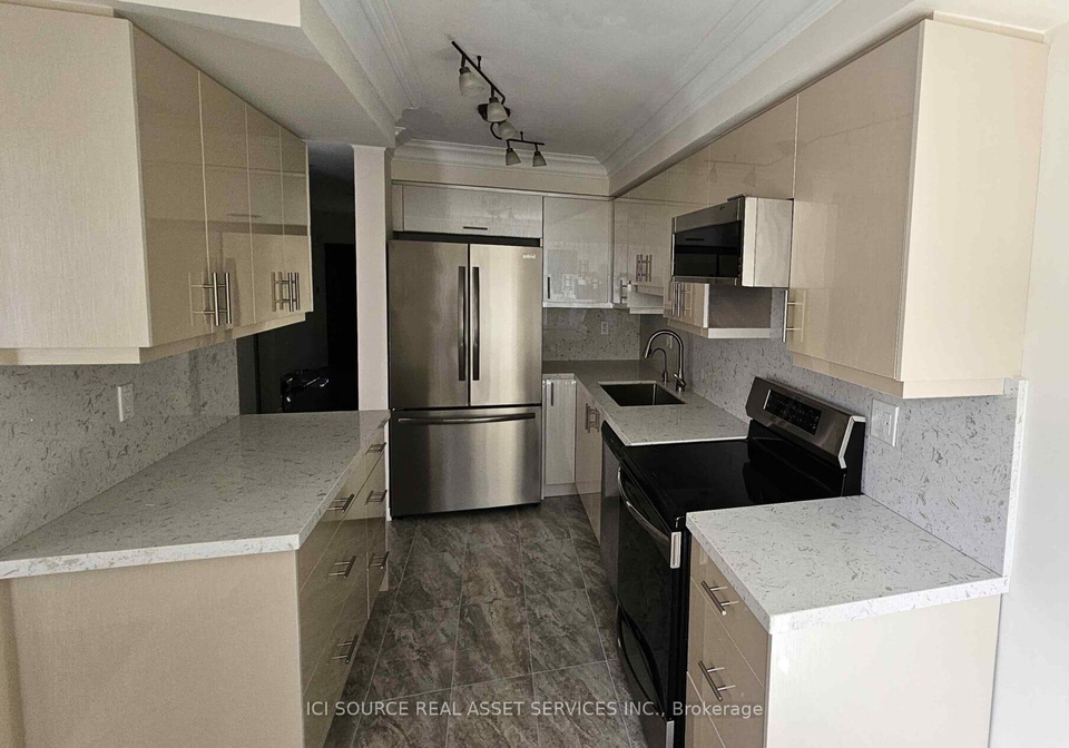 11-levellands-crescent-richmond-hill-ontario-n12983682