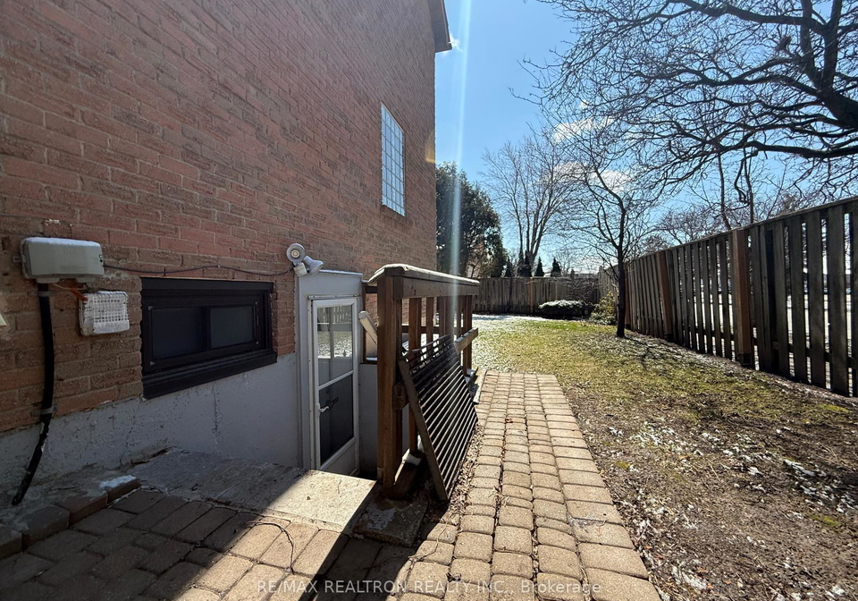 7-mcmorran-crescent-vaughan-ontario-n12984182