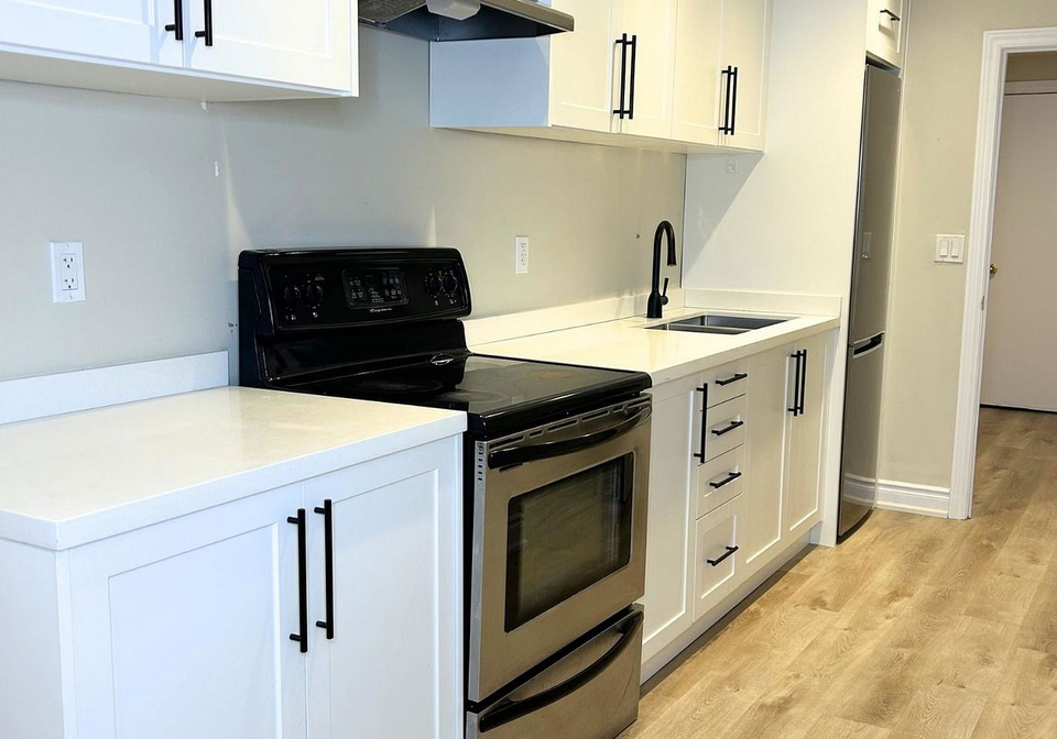 30-oak-park-crescent-vaughan-ontario-n12984500