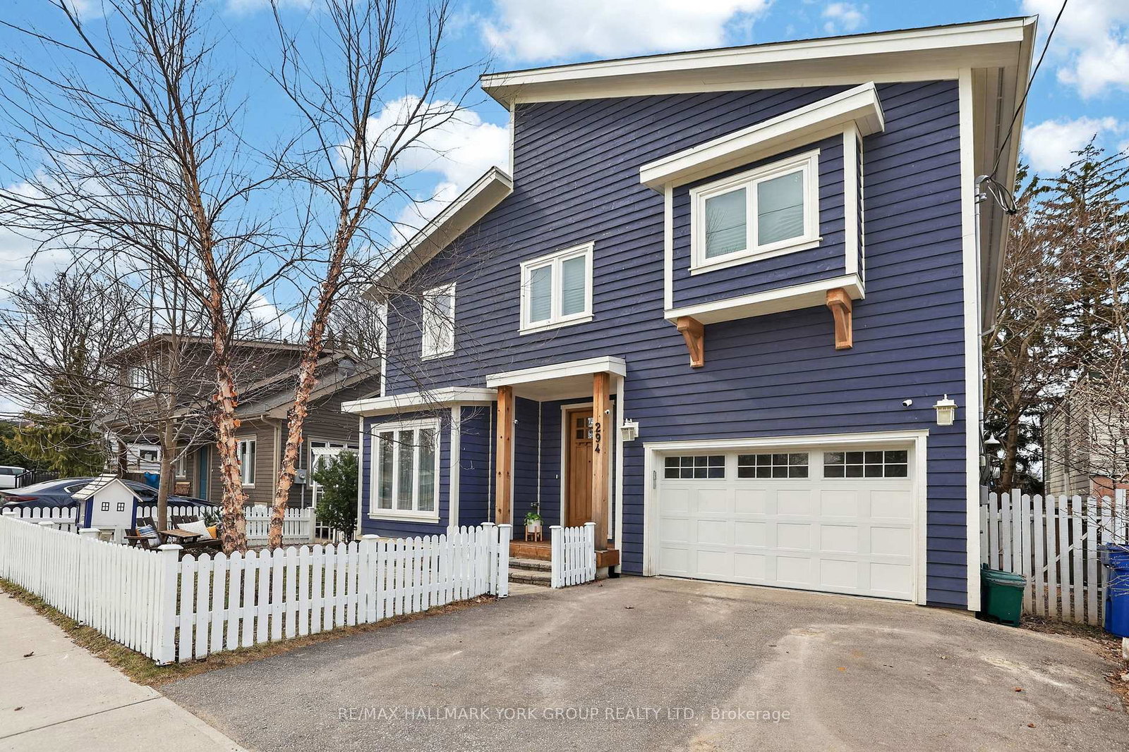 294-cawthra-boulevard-newmarket-ontario-n12984824