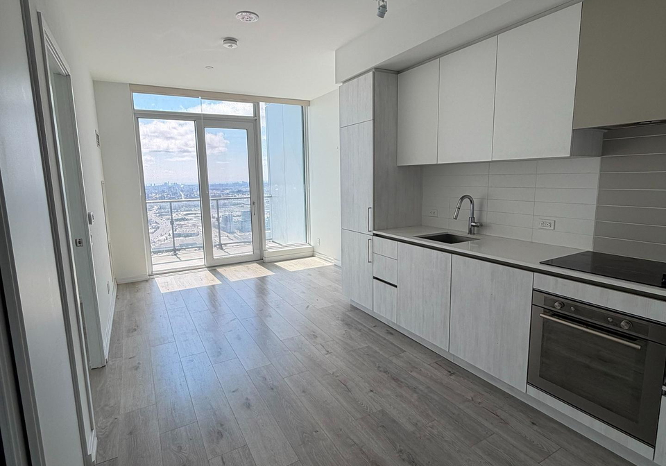 1000-portage-parkway-vaughan-ontario-n12984872