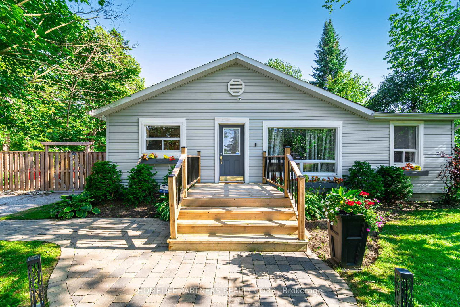 749-happyvale-drive-innisfil-ontario-n12985972