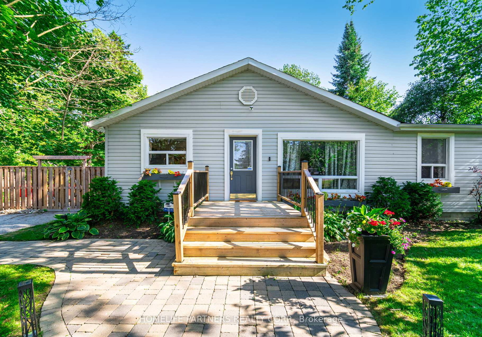 749-happyvale-drive-innisfil-ontario-n12985972