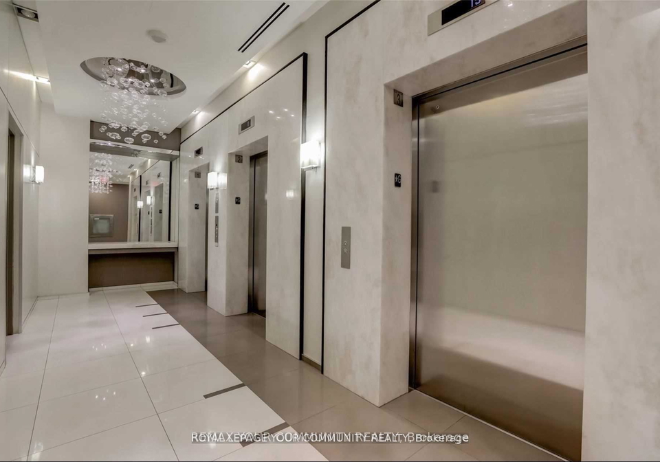 9088-yonge-street-richmond-hill-ontario-n12987140