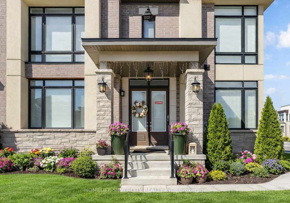 31-canard-drive-vaughan-ontario-n12987228