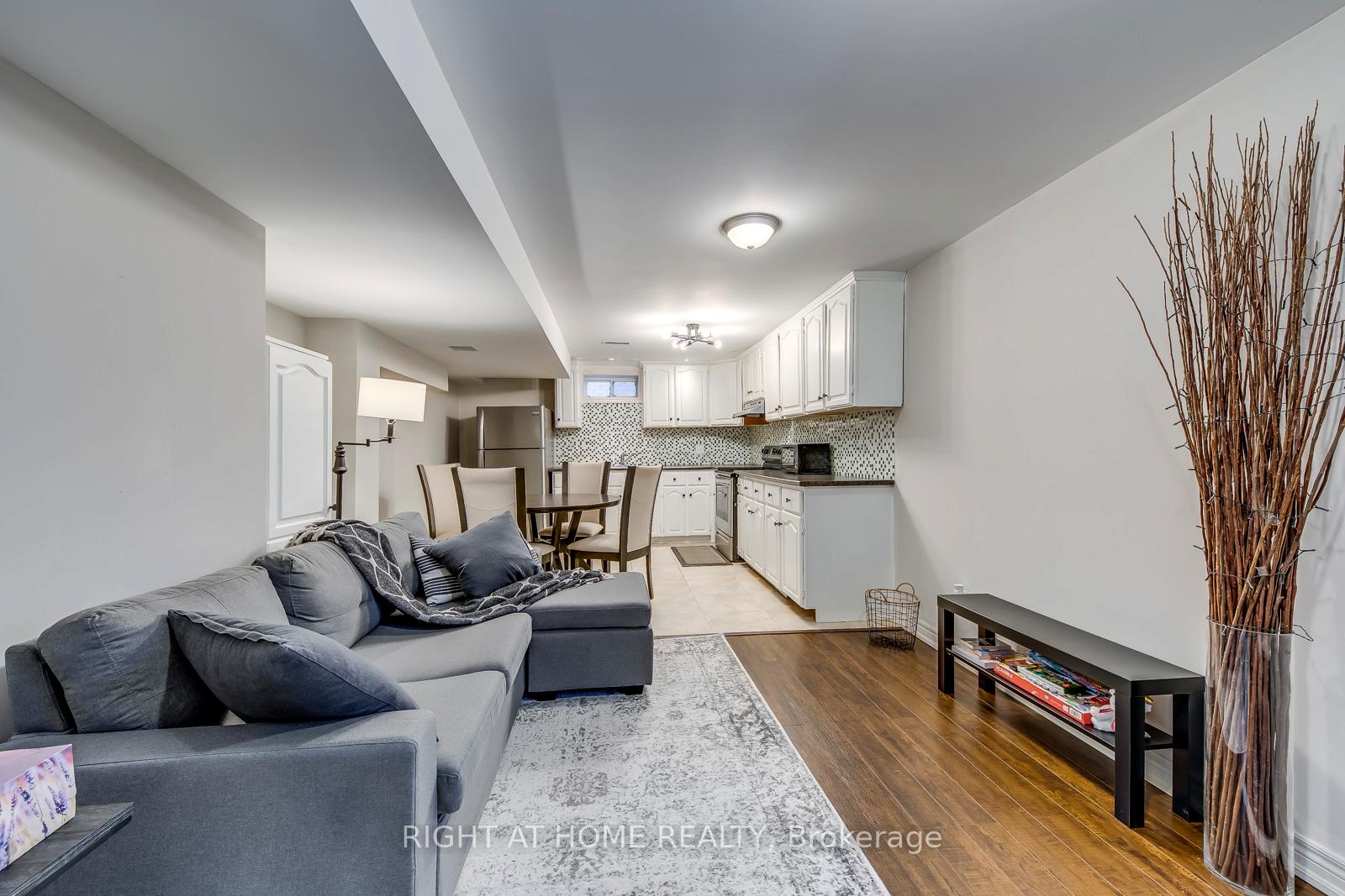56-barberry-crescent-richmond-hill-ontario-n12987708