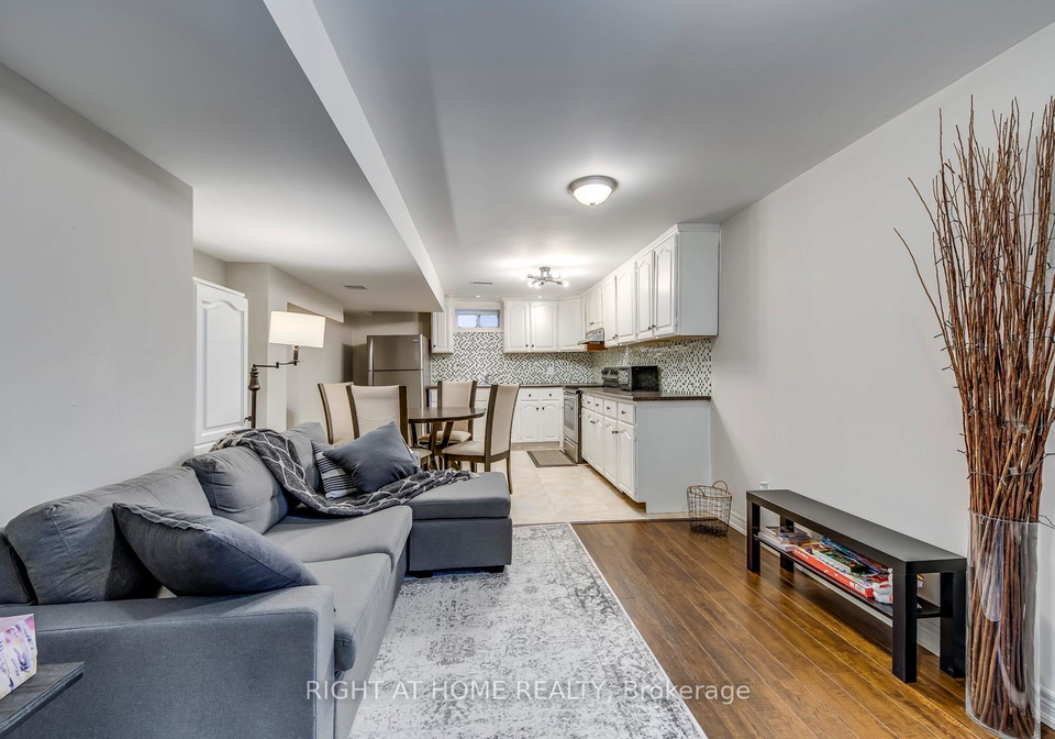 56-barberry-crescent-richmond-hill-ontario-n12987708