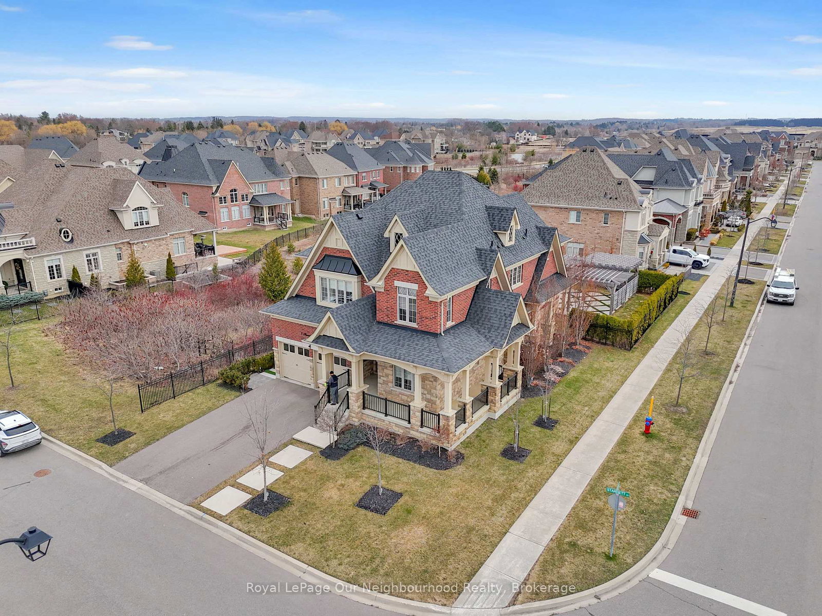 7-starrett-street-king-ontario-n12987830