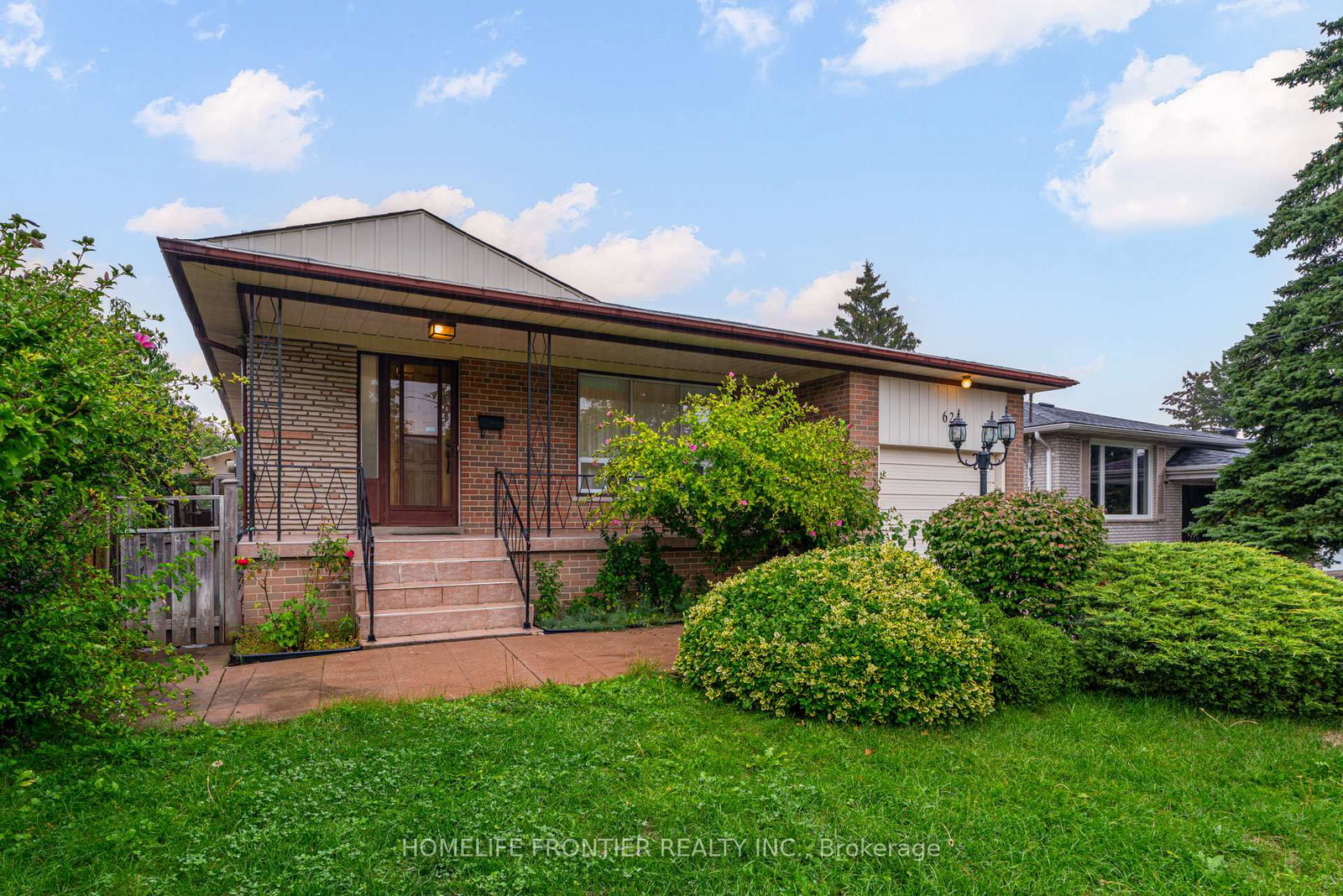 62-clark-avenue-markham-ontario-n12987982