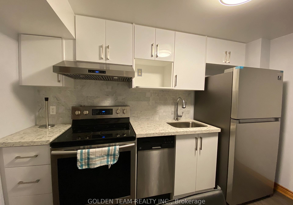 16-mallory-avenue-markham-ontario-n12988094