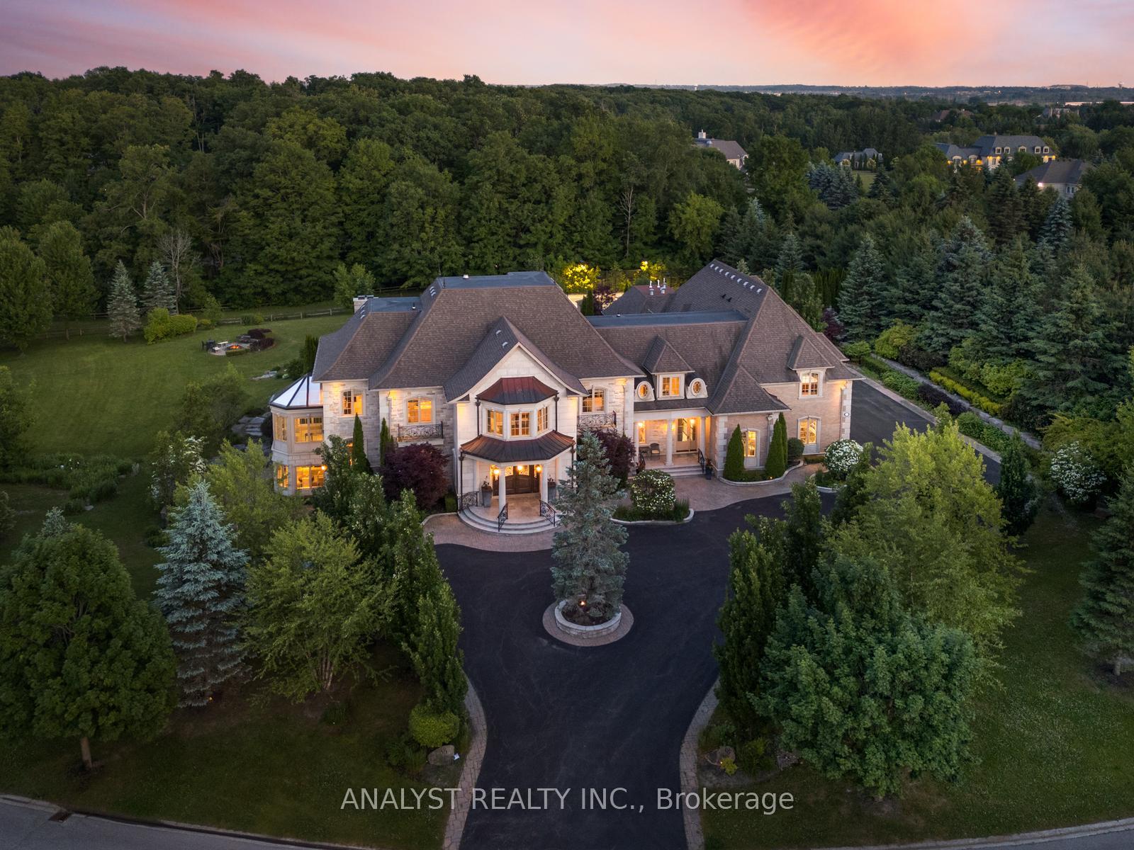 86-eden-vale-drive-king-ontario-n12988330