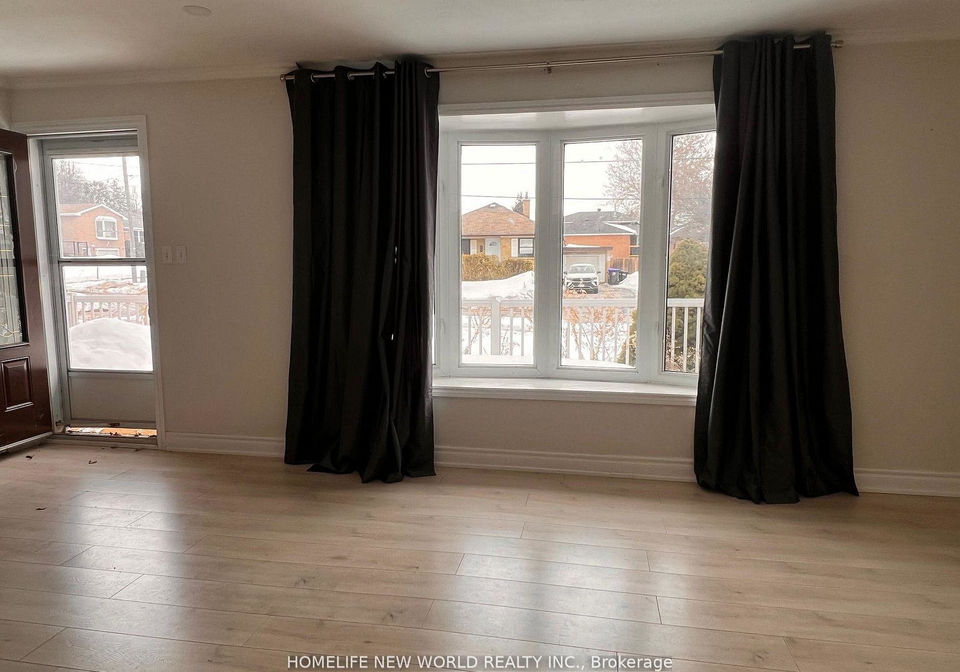 98-thornton-avenue-bradford-west-gwillimbury-ontario-n12988720