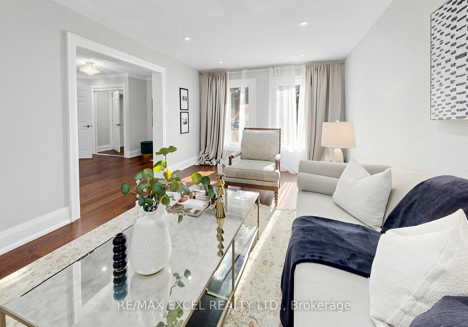 43-piccadilly-road-richmond-hill-ontario-n12990726