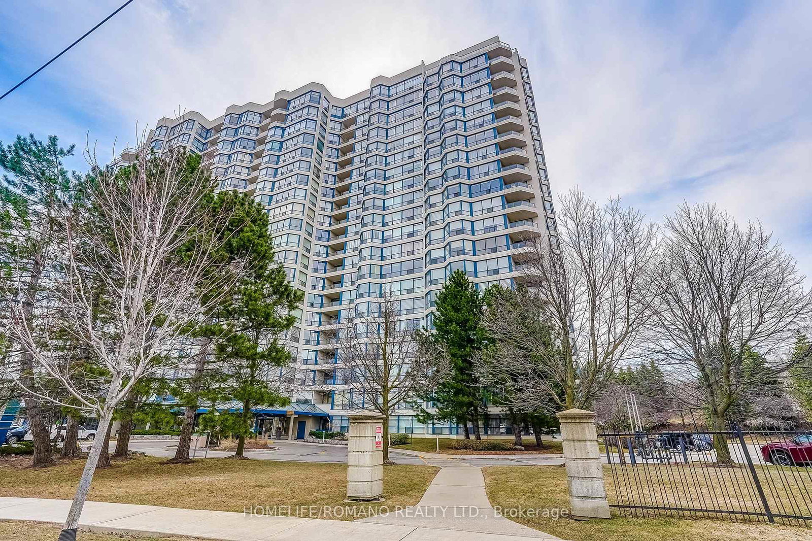 1-clark-avenue-vaughan-ontario-n12991000
