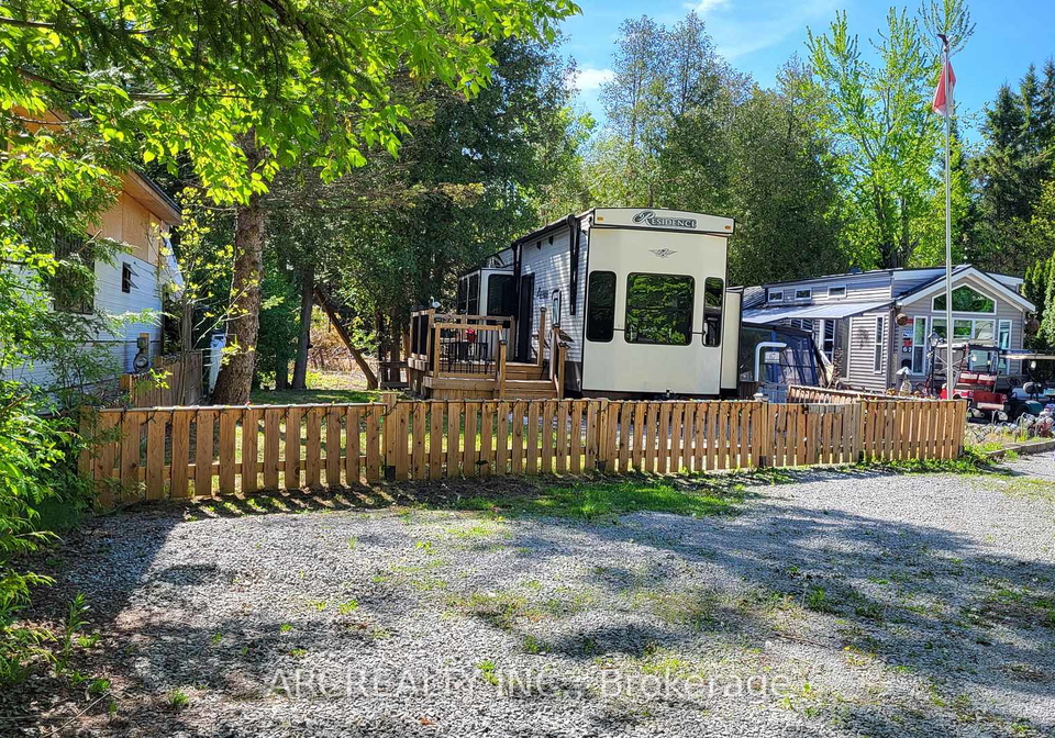 69-horseshoe-circle-georgina-ontario-n12992066