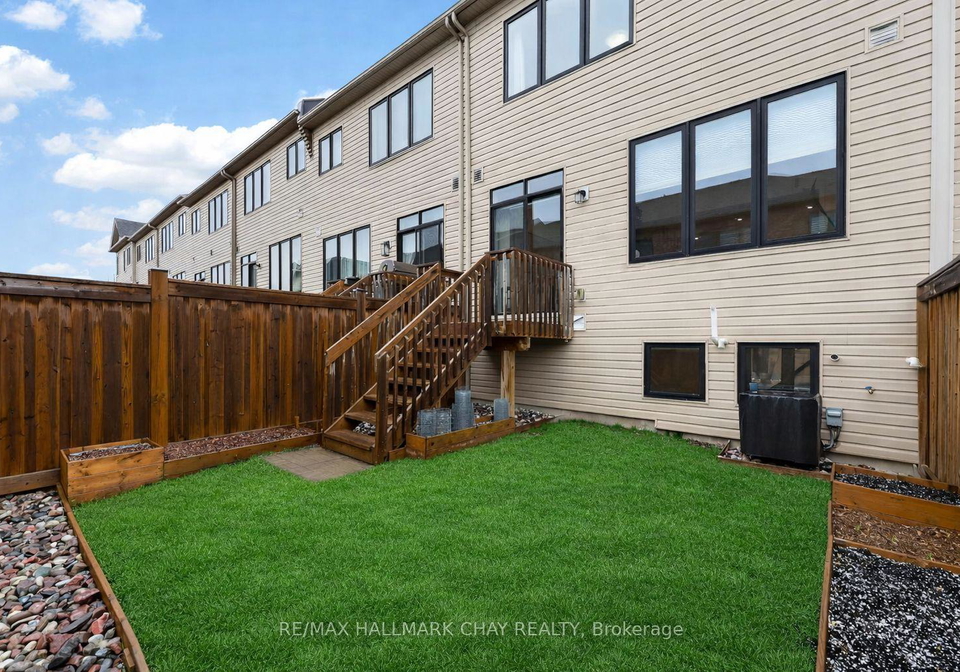 81-alvin-pegg-drive-east-gwillimbury-ontario-n12992258