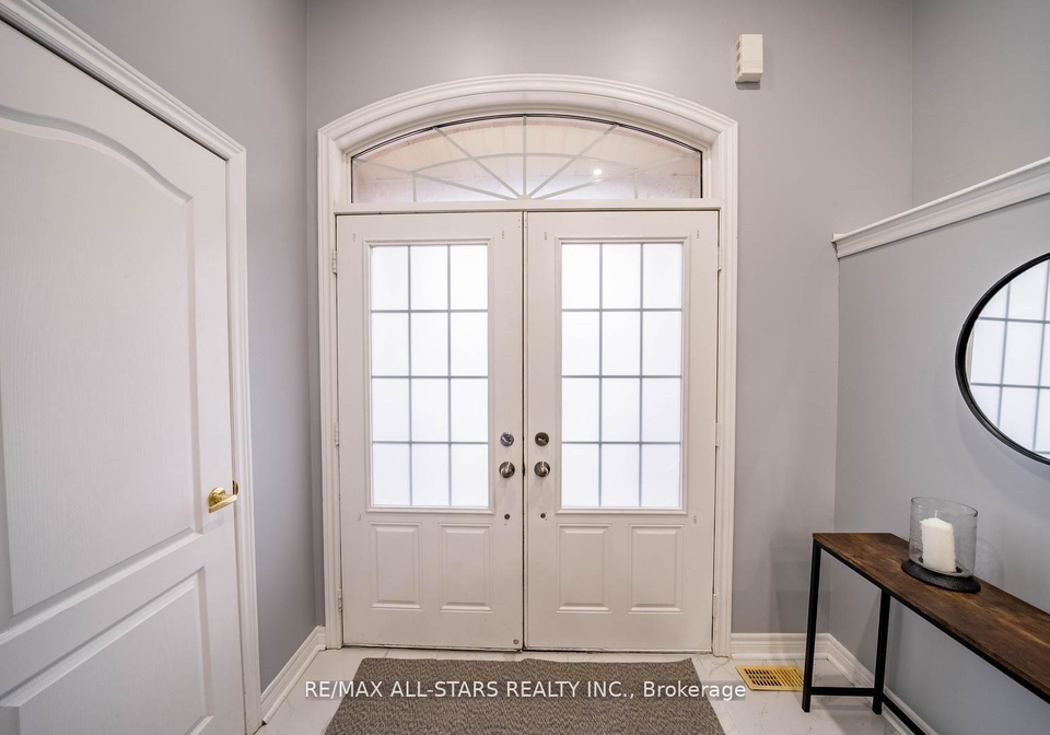 138-yakefarm-boulevard-whitchurch-stouffville-ontario-n12992682