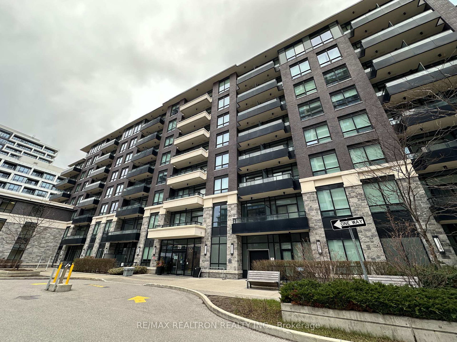 25-water-walk-drive-markham-ontario-n12993432