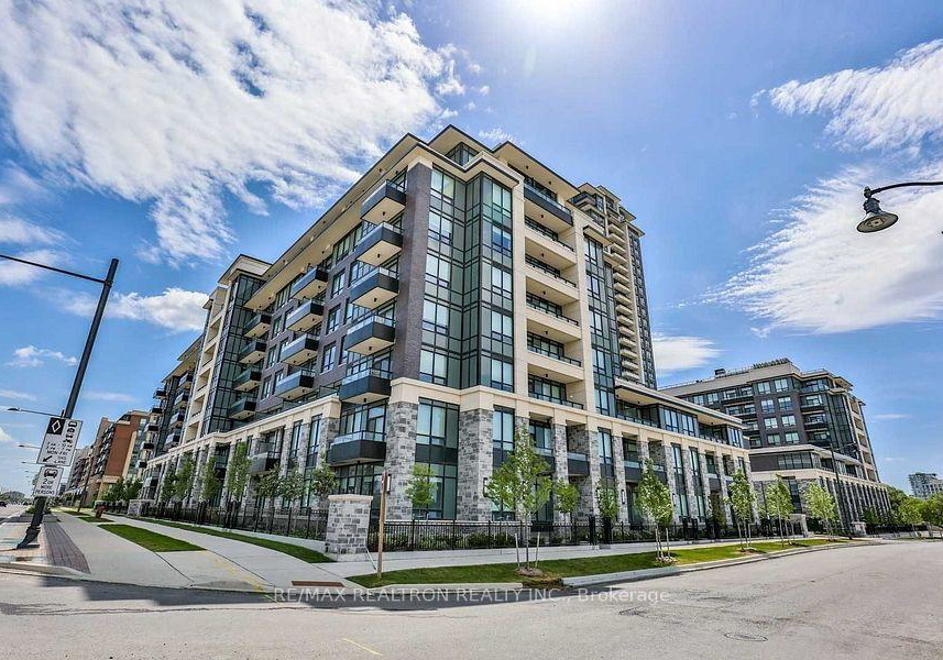 25-water-walk-drive-markham-ontario-n12993432