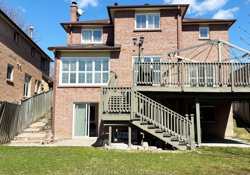 18-huntington-park-drive-markham-ontario-n12994086