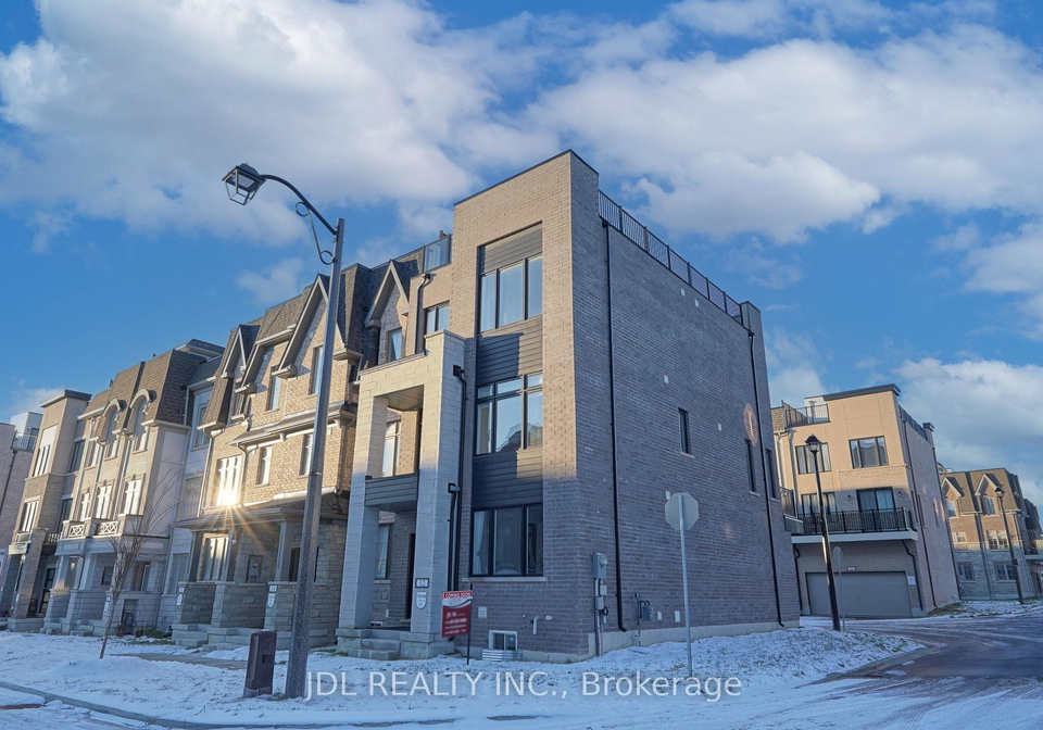 32-guardhouse-crescent-markham-ontario-n12994312