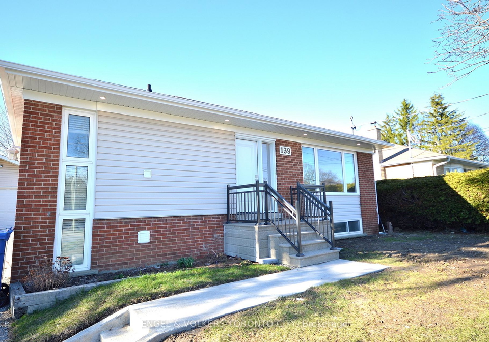 139-queen-street-newmarket-ontario-n12995682
