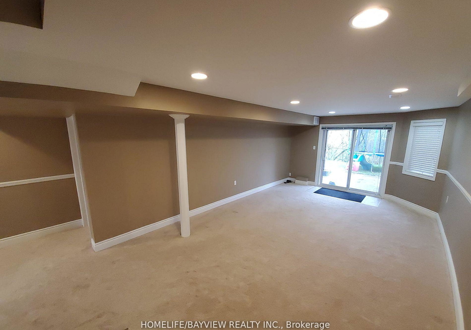 644-mcbean-avenue-newmarket-ontario-n12995964