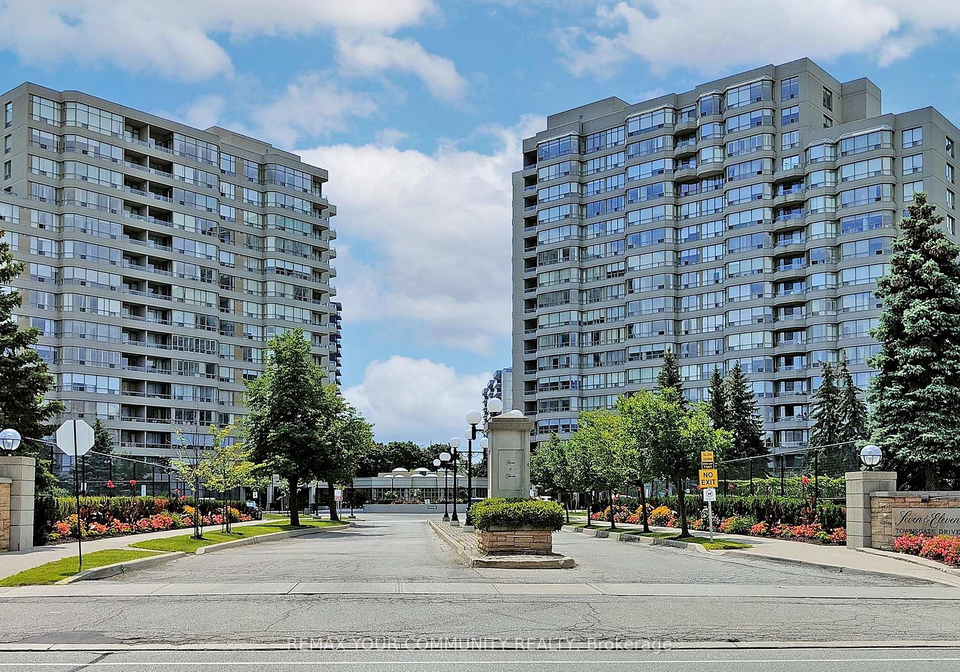 7-townsgate-drive-vaughan-ontario-n12996044