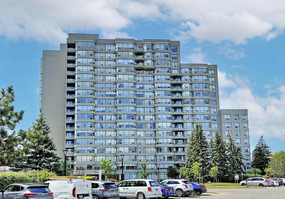 7-townsgate-drive-vaughan-ontario-n12996044