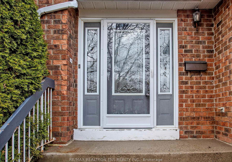 38-gilbank-drive-aurora-ontario-n12996540