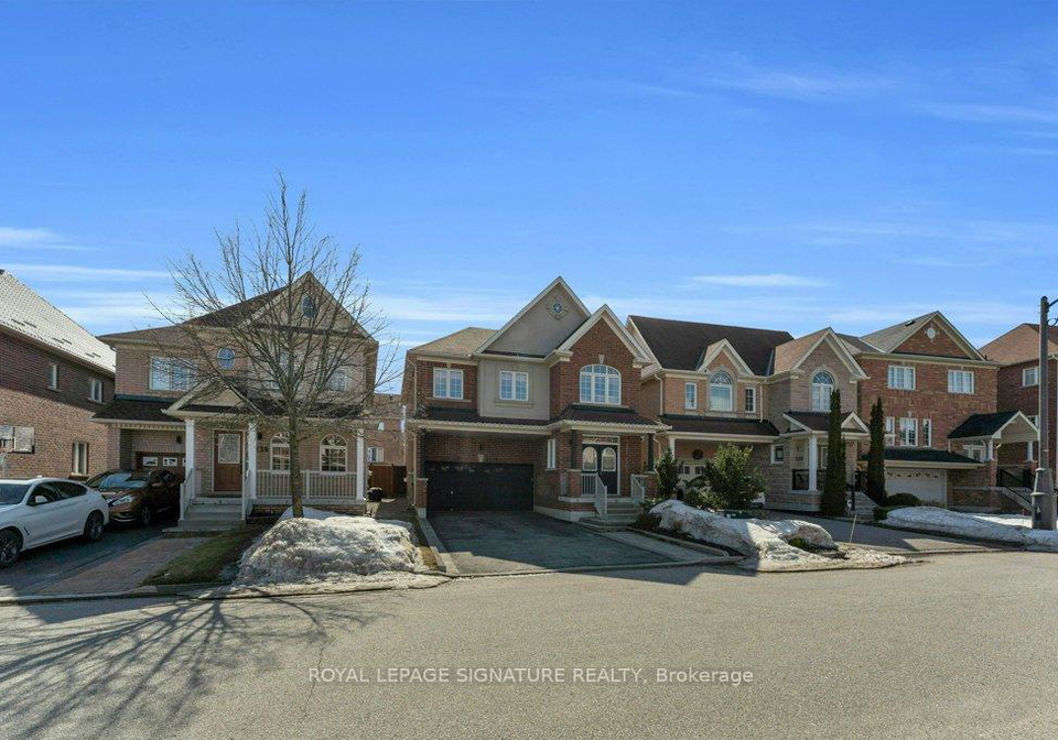 237-karl-rose-trail-newmarket-ontario-n12996674