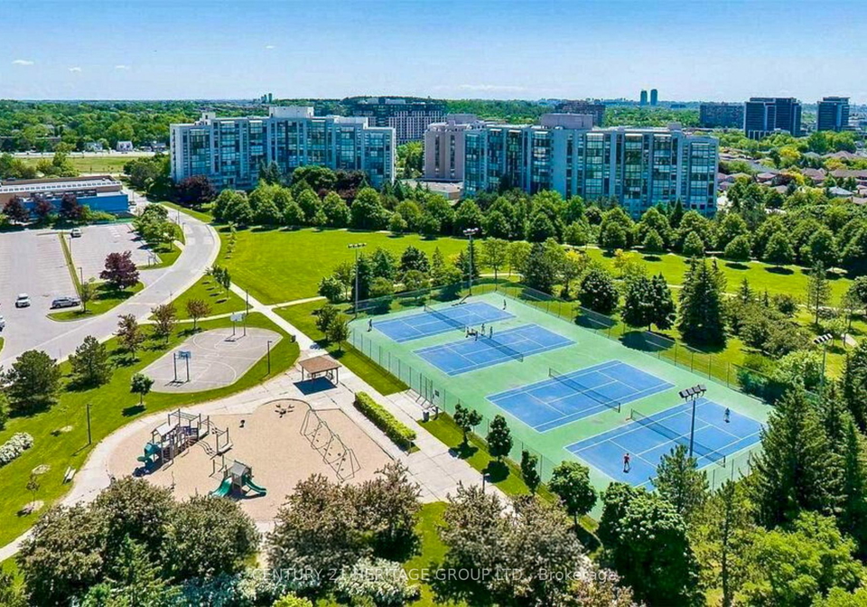 30-harding-boulevard-w-richmond-hill-ontario-n12996778