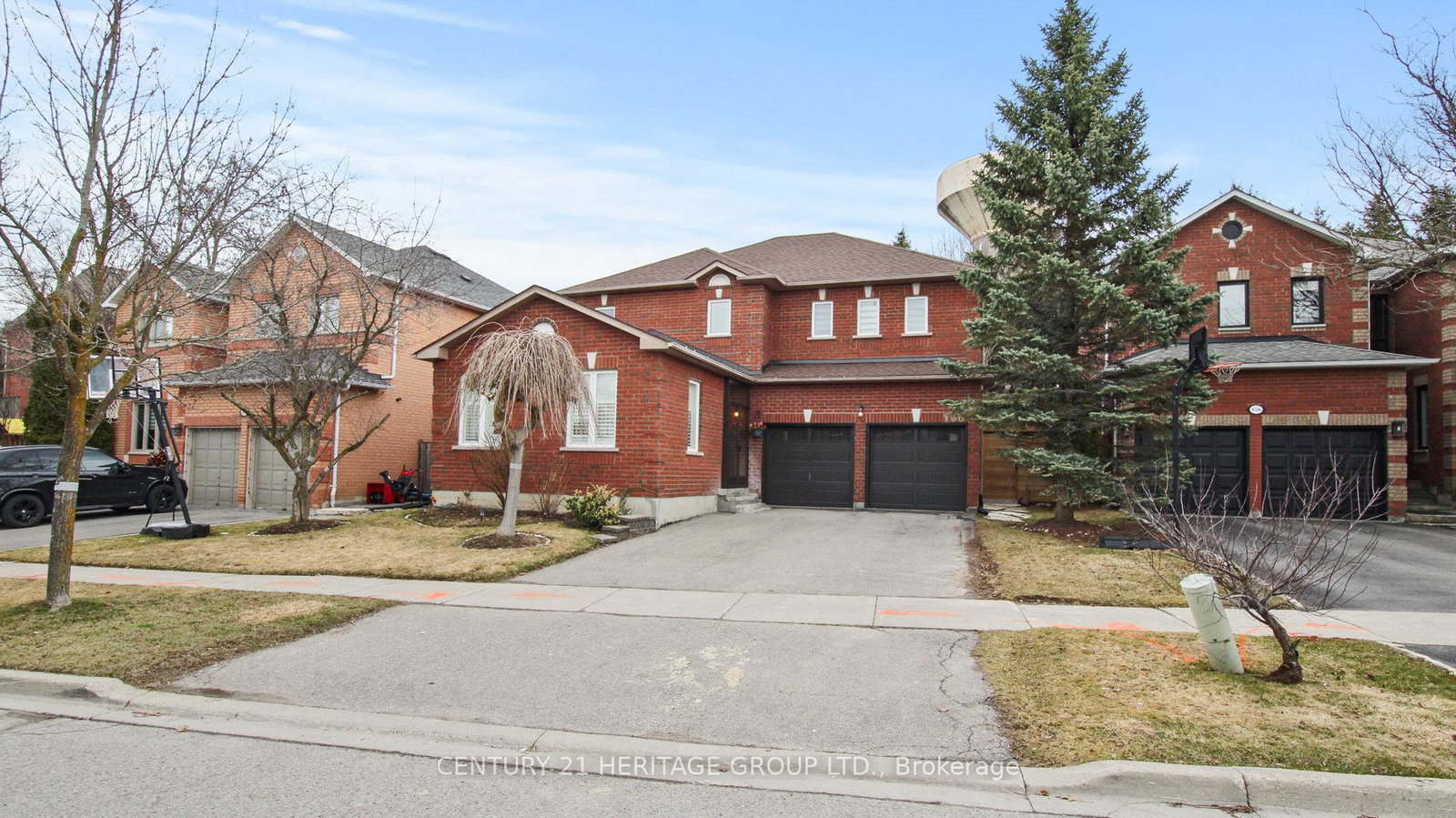 160-carlyle-crescent-aurora-ontario-n12997604