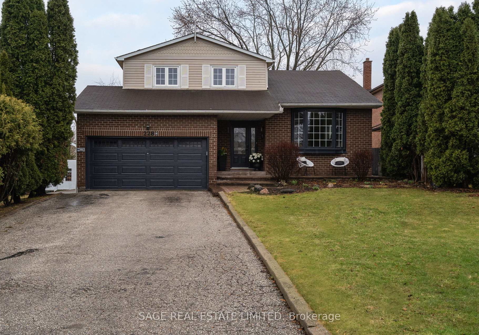 228-yorkshire-drive-newmarket-ontario-n12997870