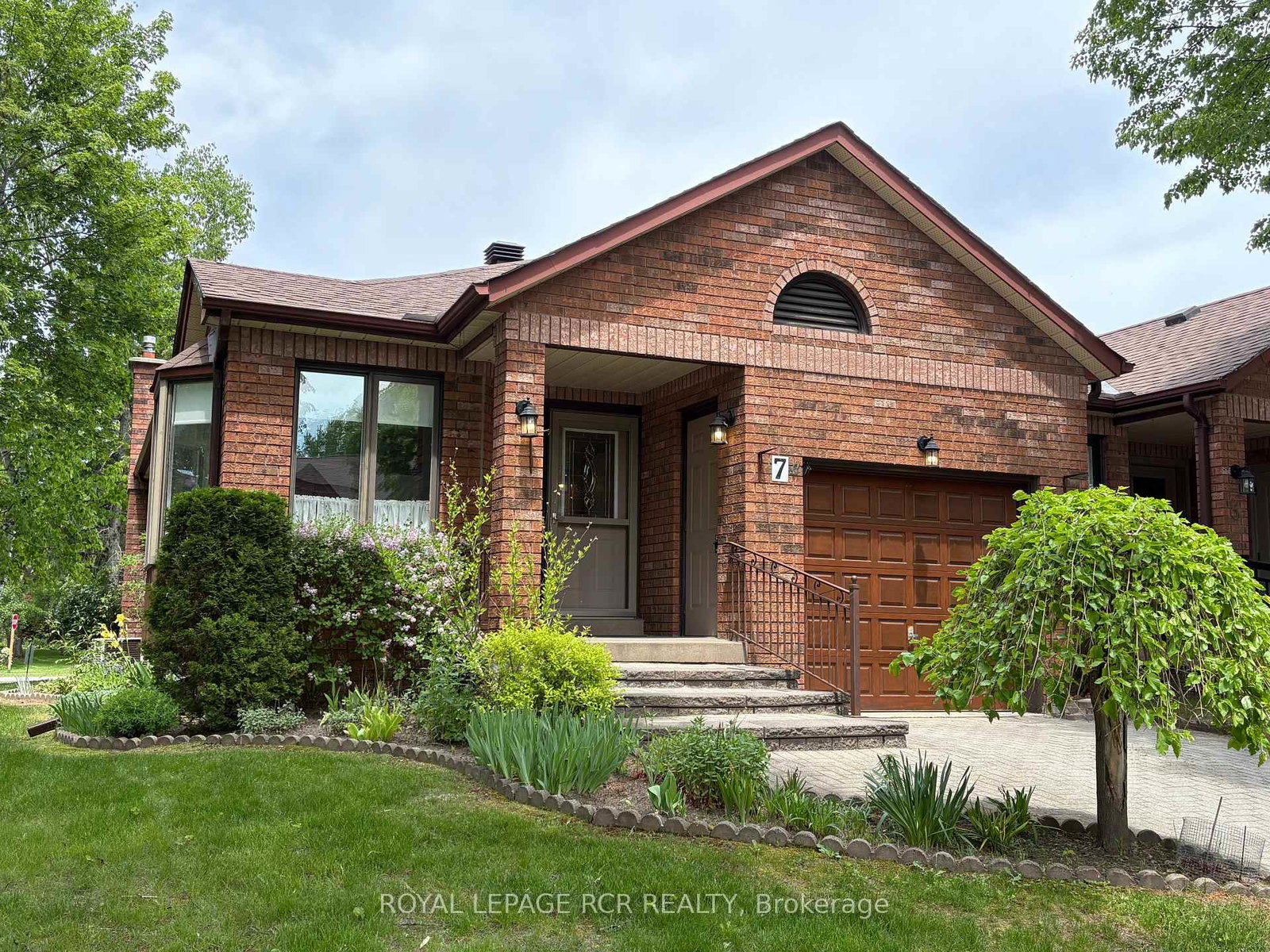 7-glen-eden-way-new-tecumseth-ontario-n12997944