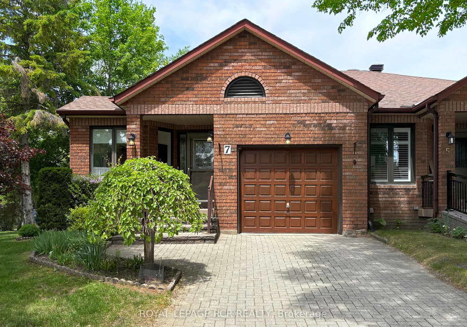 7-glen-eden-way-new-tecumseth-ontario-n12997944